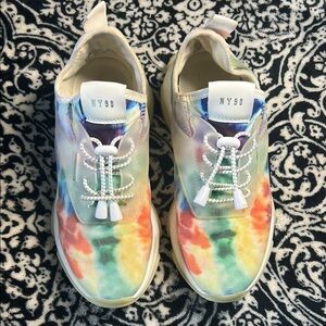 Steve Madden Tye-Dye Sneakers Vibrant Design